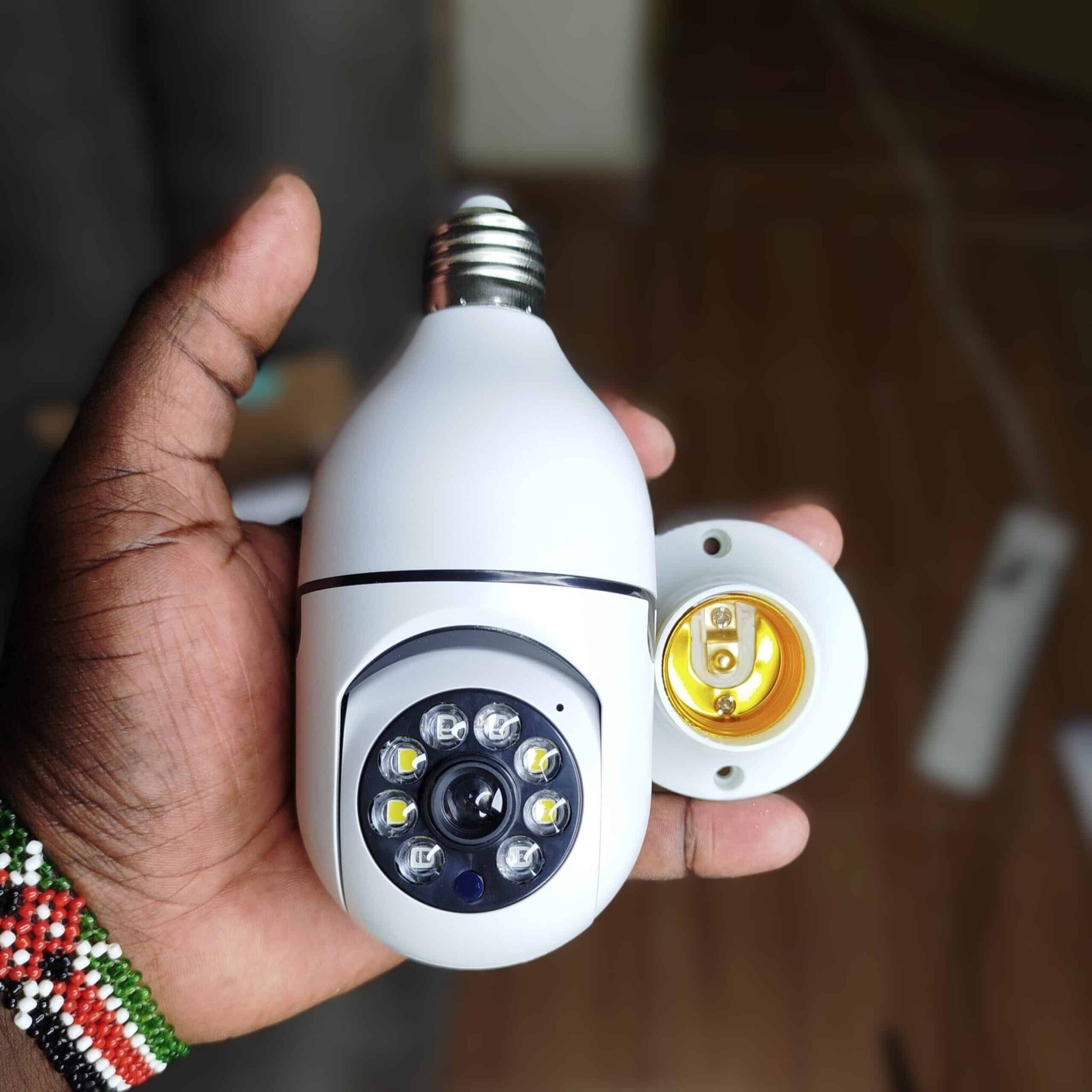 Latest Smart Bulb Camera technology