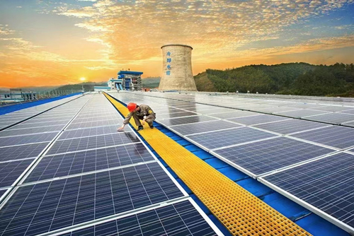 2000 &times; 3660 mm FRP Solar PV Walkway.  1753425792